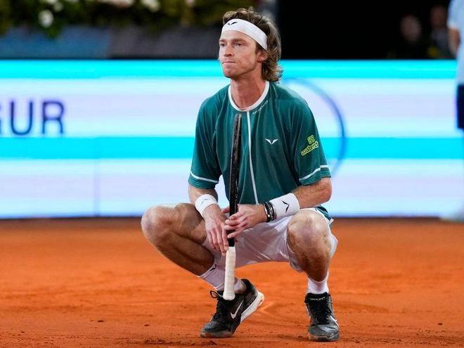 也是对两位 也是对两位