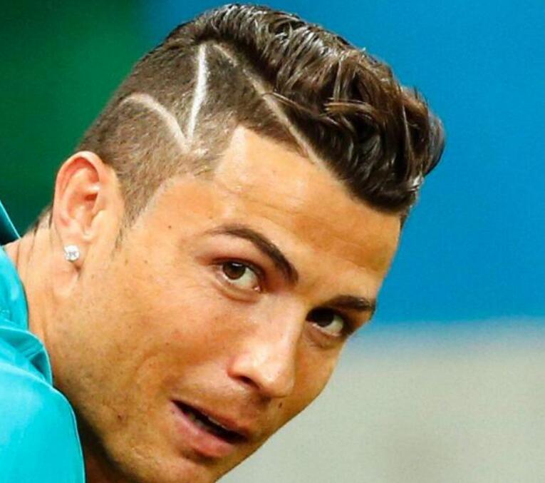 这使得他得 这使得他得