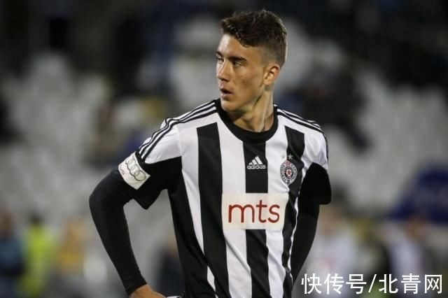 本届比赛的 本届比赛的